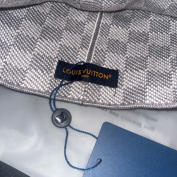 Louis Vuitton White and Gray Checkered Beanie - Picture 2 of 3